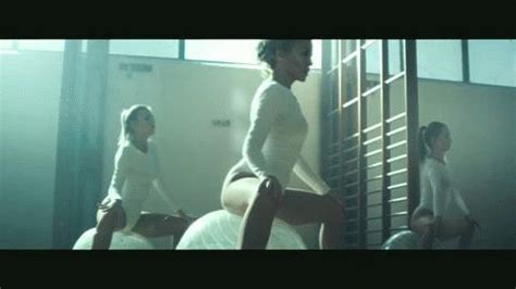 WeBlogy Kylie Minogue S New Vid Proves Sex Is A Good Workout