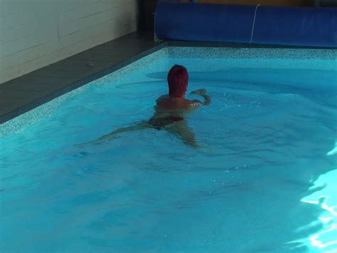 Swimming In Bikini Pics XHamster