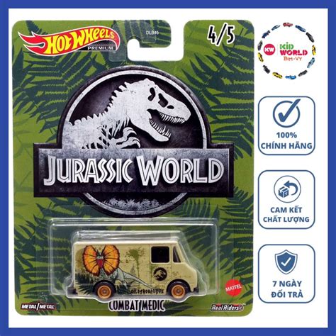 Xe M H Nh Hot Wheels Premium Jurassic World Series Combat Medic Hcn B Nh Cao Su Shopee