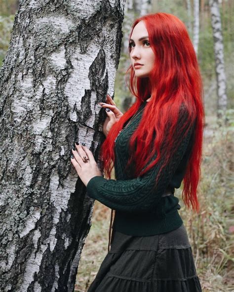 Волосы красное дерево (81 фото)