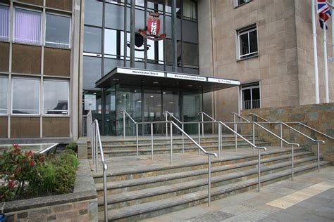 Warwickshire County Council welcomes refreshed Local Councils’ Charter