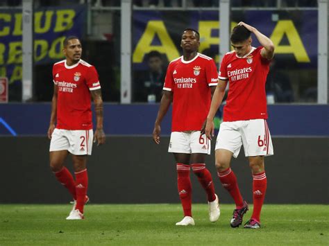 Preview Benfica Vs Estoril Praia Prediction Team News Lineups