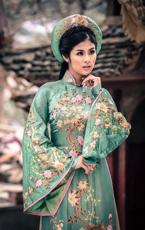 17 Best images about Ao Dai & VietNam on Pinterest | Beaches, Catholic ...