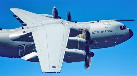 Airbus Defence and Space entrega el primer A400M a la Fuerza Aérea