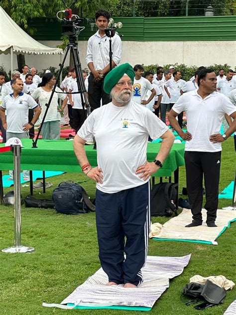 Hardeep Singh Puri on Twitter यम नयम आसन परणयम परतयहर