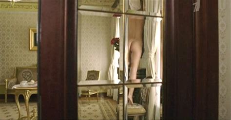 Naked Daniela Stoyanovich In Bagrovy Tsvet Snegopada