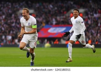 Harry Kane England Celebrates After Scoring Stock Photo 1241180311 ...