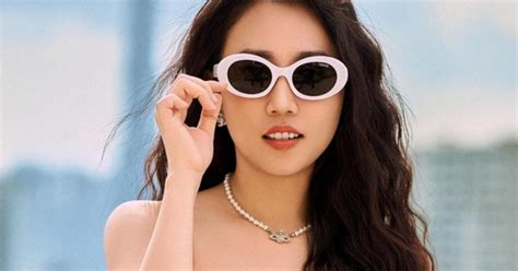 Showbiz Việt Loạt mỹ nhân nóng bỏng với bikini