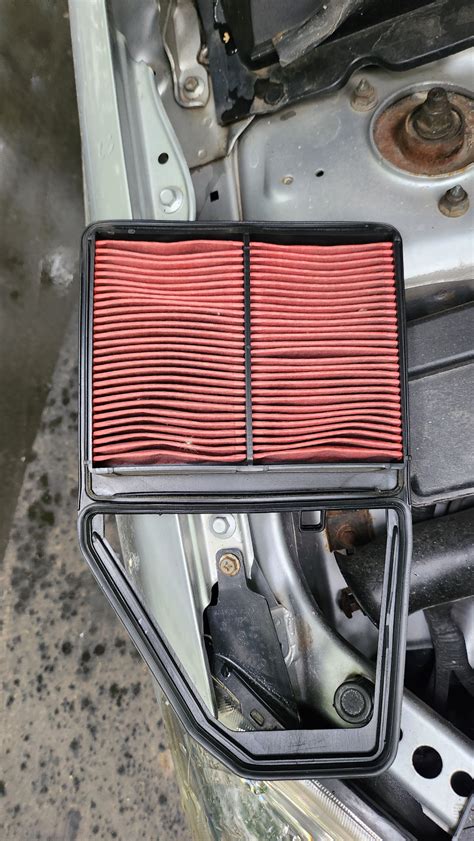 Махнул воздушный фильтр — Honda Civic Hatchback (7G), 1,4 л, 2004 года ...