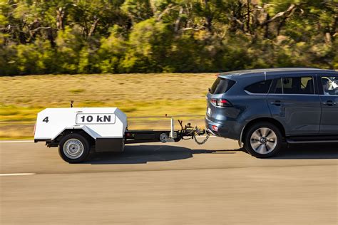 Best 4WD SUV towing test: Some fail our challenges! MU-X vs LandCruiser