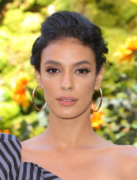 LAYSLA DE OLIVEIRA at Veuve Clicquot Polo Classic at Will Rogers State