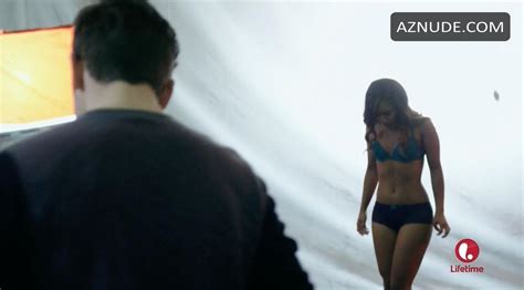 TETONA JACKSON Nude AZNude