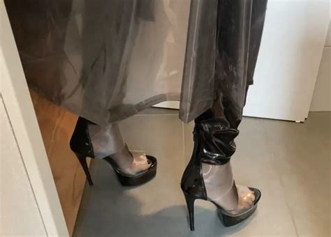 Leggings Boots And Masturbation In Shower Nude Pics Xhamster