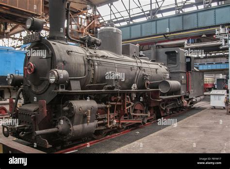 Vehicle Maintenance Hi Res Stock Photography And Images Alamy