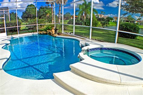 3 Benefits of a Heated Pool in Florida - Exceedingly Good Home