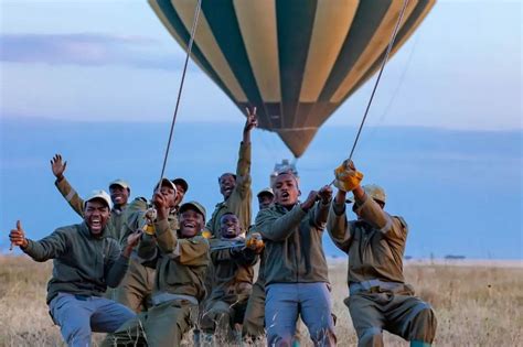 Hot Air Balloon Safari In The Serengeti African Safaris Ltd