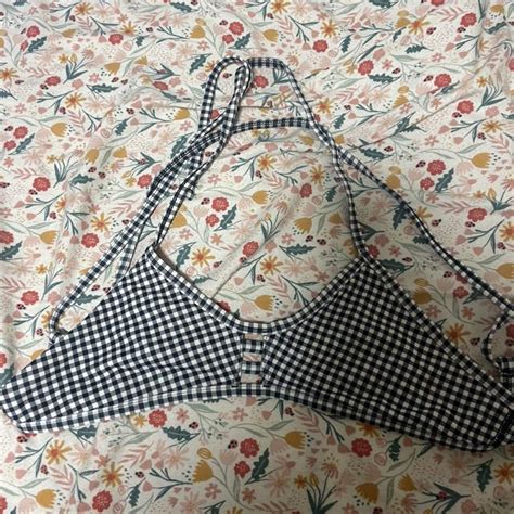 Jolyn Bikini Top Size Large Worn A Few Times Depop