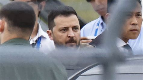 Zelenskyy Lands In Hiroshima To Pitch For F 16s And Peace At G 7