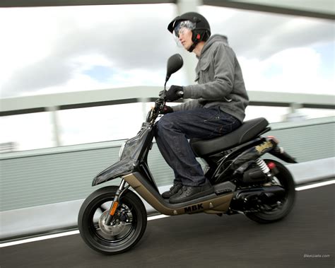 MBK MBK Booster Naked Moto ZombDrive