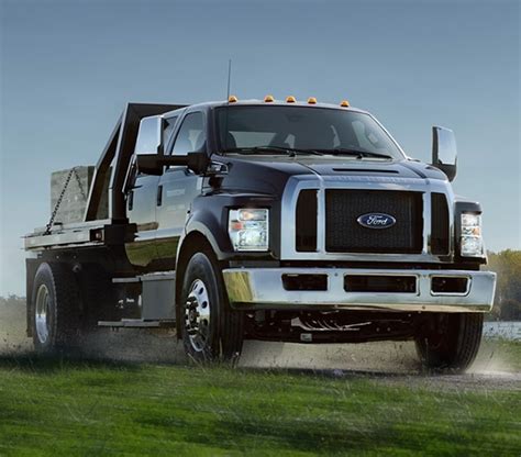 2024 Ford F-750 | New Commercial Trucks Near Green Bay, WI