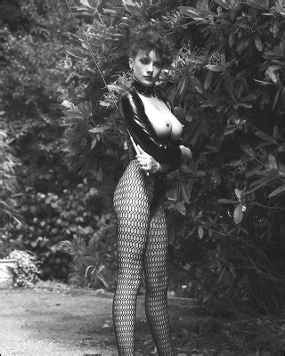 Vintage Leggy Latex Mistress Lady Sonia Porn Pictures Xxx Photos Sex Images Pictoa