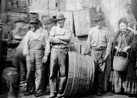 The Irish in Boston ‑ Population, Neighborhoods, Discrimination | HISTORY