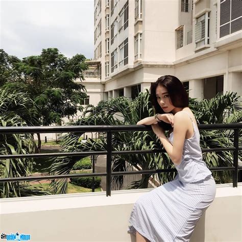 Hot girl Ngô Phương Linh