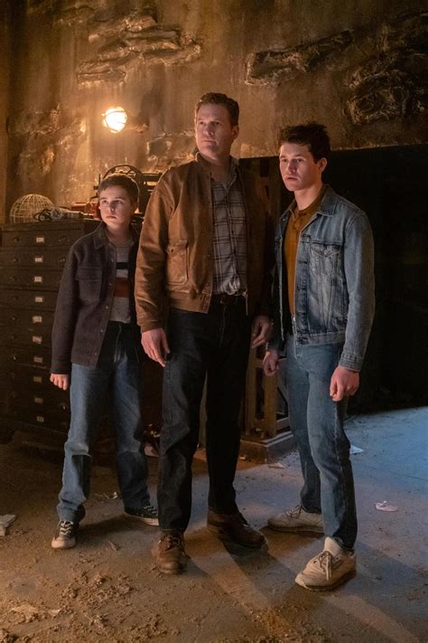 Hulu's 'Hardy Boys' Preview the Family of Sleuths' Dark Origin Story