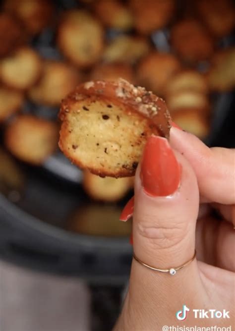 Air Fryer Bagels Chips Are The Perfect Party Snack Super Easy To Make