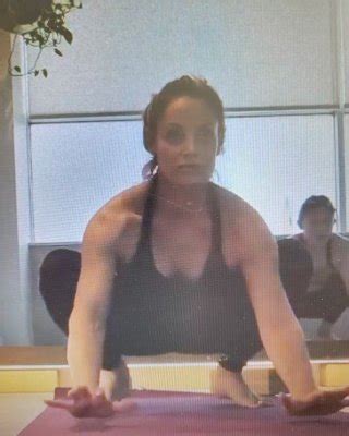 Trish Stratus Nude Porn Pictures Xxx Photos Sex Images Pictoa