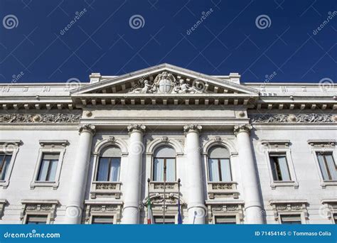 Inside Old Bank Buildings