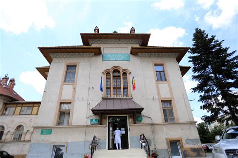 Terapie Nou Pentru Bolnavii De Covid La Spitalul Victor Babe Din Timi Oara