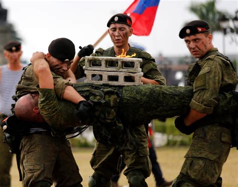 PHOTOS: Russia’s Army Training Drills Look Absolutely Brutal – Sick Chirpse