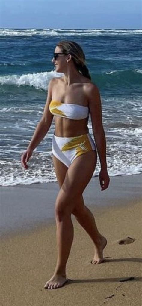 Pin By Scott Robb On Chloe Lukasiak In Bikinis Swimwear Waisted Bikini