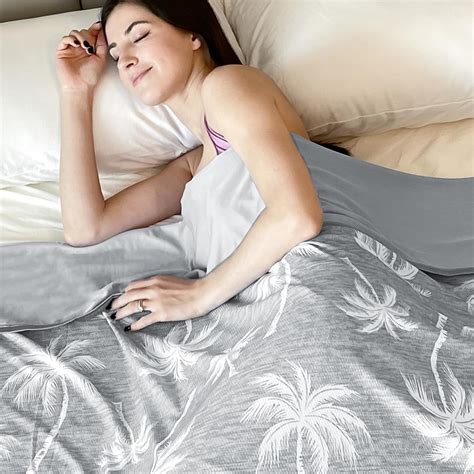 OMERAI X Breathable Cooling Blanket For Hot Sleepers Night Sweats Lightweight Double