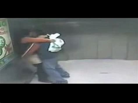 Sexo En El Elevador XVIDEOS