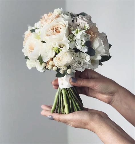 Пин на доске wedding essentials в 2024 г | Свадебный букет, Маленькие ...