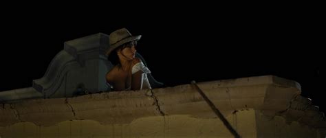 Naked Penélope Cruz in Bandidas