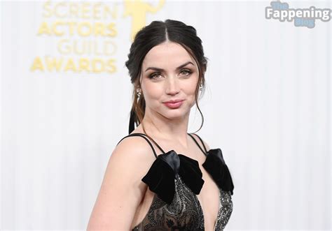 Ana De Armas Bella Hadid Ana D Armas Nude Leaks Photo TheFappening
