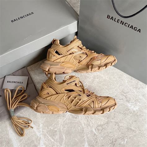 Balenciaga Track 20 02