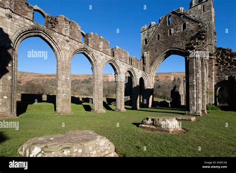 Ruins of Llanthony Priory, near Abergavenny, Brecon Beacons National ...