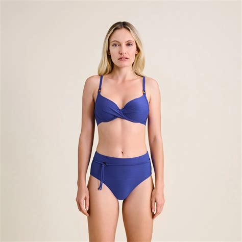 Bikini Top Mit B Gel Gef Ttert Ava Von Beldona Bikini Oberteile Beldona Ag