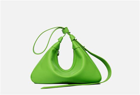 CNS — Coined iN Stone сумки и рюкзаки — купить в Москве