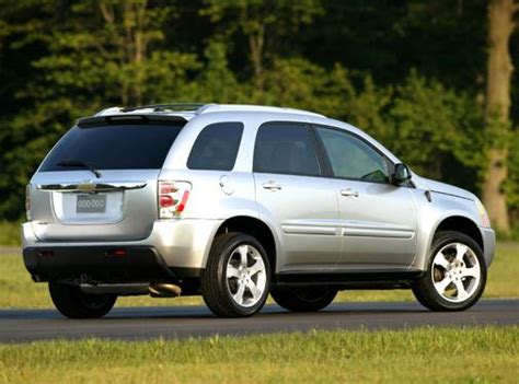 2005 Chevy Equinox Value Chevrolet Dealership St. Charles IL | Aurora