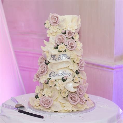 Choccywoccydoodah Cake Wedding Cakes Cake Decorating Bright Wedding