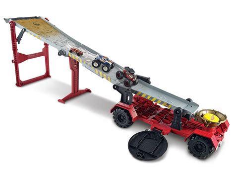 SET HOT WHEELS MONSTER TRUCKS REMOLQUE EXTREMO