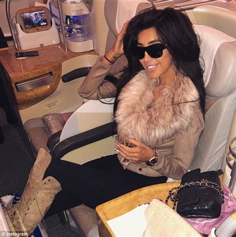 Busty Chloe Khan Shares Snap Of Herself In Lacy Lingerie Daily Mail Online