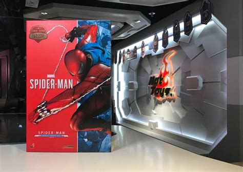 全新未開 Hot Toys Spider Man Scarlet Spider Suit 興趣及遊戲 玩具 遊戲類 Carousell