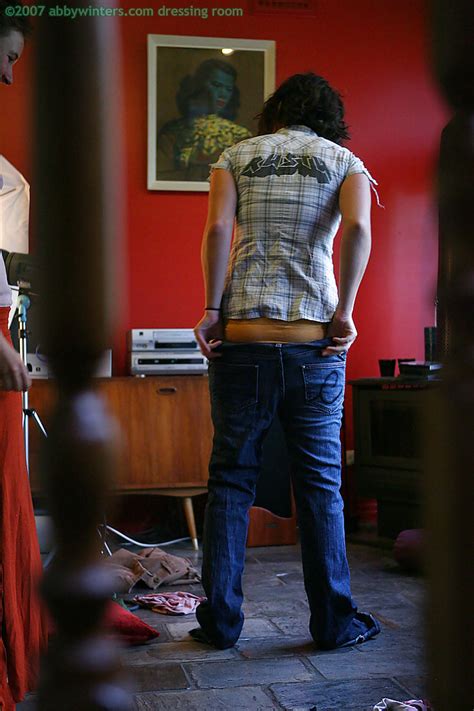 Hidden Video Camera Secretly Records Two Naked Girls Kissing 424238518