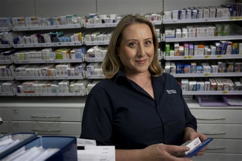 New Pharmacist Prescribing Powers See Thousands Of Women Bypass Their Gp